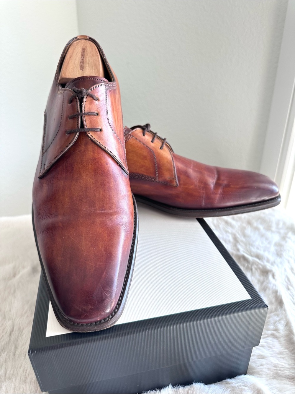 Magnanni Men’s Cognac Leather Derby Dress Shoes Size 11 Oxfords